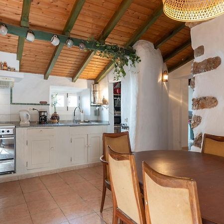 Casa Carina Espiche Bed & Breakfast ภายนอก รูปภาพ